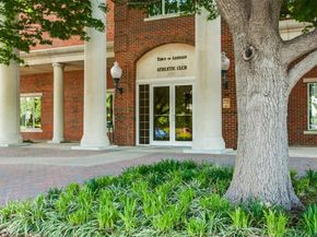 4125 N Reserve Lane , Addison Texas 75001