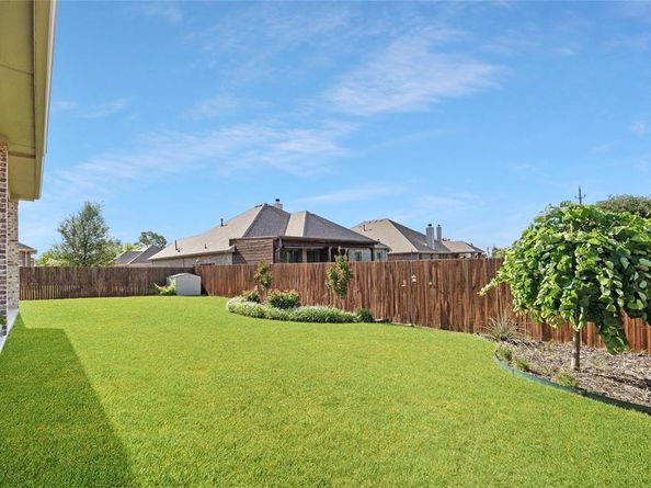 216  Equestrian Road , Hickory Creek Texas 75065