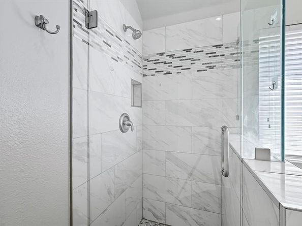 1268  Mountain Air Trail , Fort Worth Texas 76131