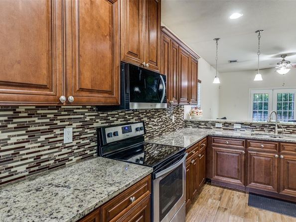 2901 NW 18th Street , Fort Worth Texas 76106