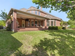 2070  Azalea Trail , Irving Texas 75063