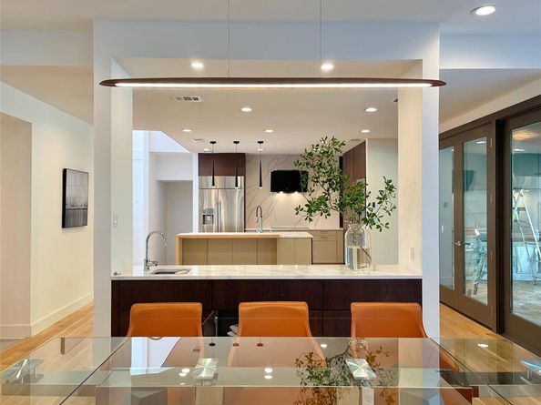 6802  Bert Lane , Dallas Texas 75240