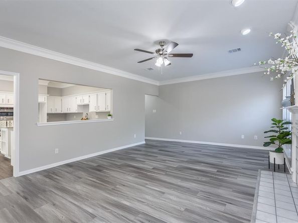 1205  Osceola Trail , Carrollton Texas 75006