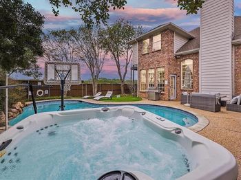 1529  Arrowhead Lane 