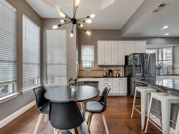 1529  Arrowhead Lane , Carrollton Texas 75007