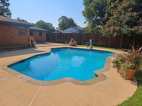 933  Wade Drive , Bedford Texas 76022