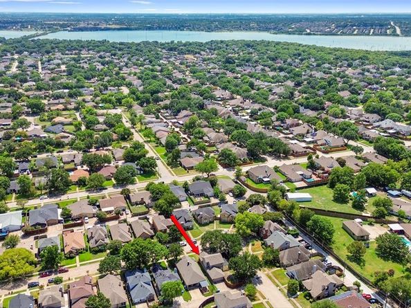 3207  Sara Drive , Rowlett Texas 75088