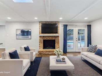 13745  Rolling Hills Lane 