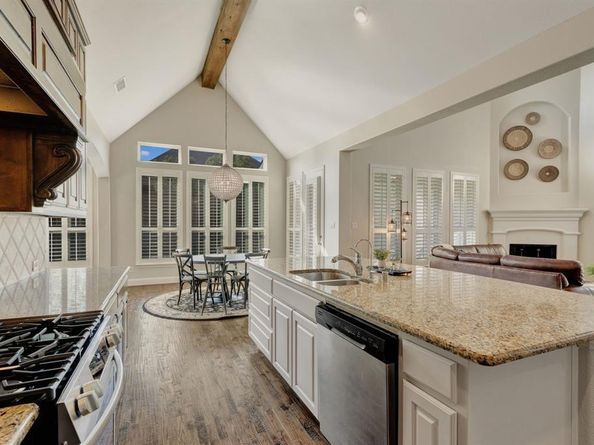 9413  Blackpine Court , Lantana Texas 76226