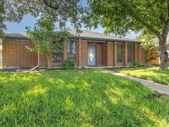 3418  Jonquil Lane 