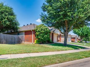 7401  Sunray Drive , Fort Worth Texas 76120