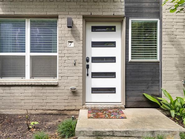 4906  Live Oak Street  7, Dallas Texas 75206