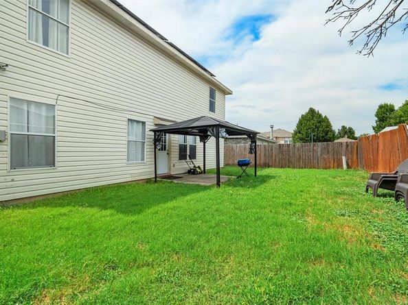 8709  Hunters Creek Drive , Fort Worth Texas 76123