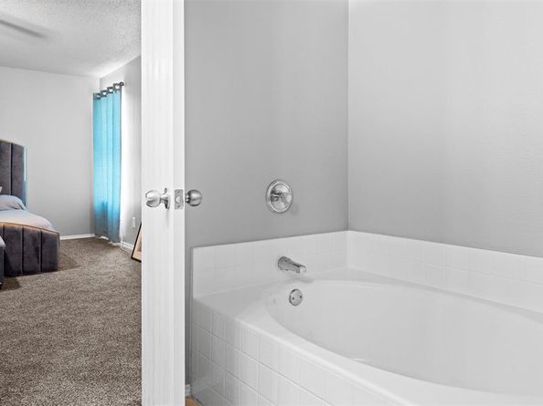 8709  Hunters Creek Drive , Fort Worth Texas 76123