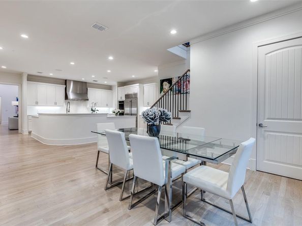 4254  Ridge Road , Dallas Texas 75229