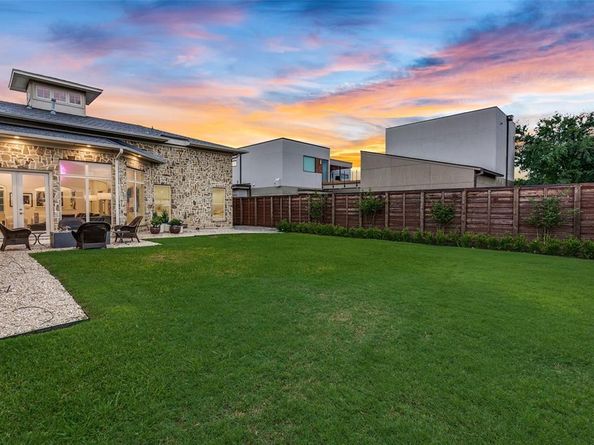 4254  Ridge Road , Dallas Texas 75229