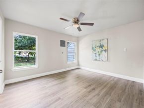 4133  Alamo Avenue , Fort Worth Texas 76107