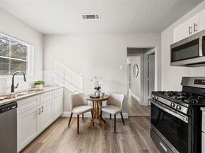4133  Alamo Avenue , Fort Worth Texas 76107