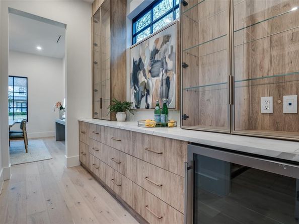 4910 W Hanover Avenue , Dallas Texas 75209