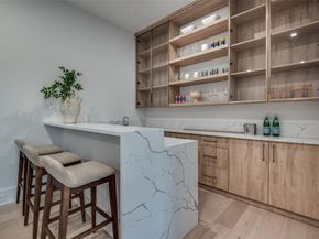 4910 W Hanover Avenue , Dallas Texas 75209
