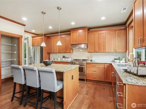 16300 270th Place NE, Duvall WA 98019