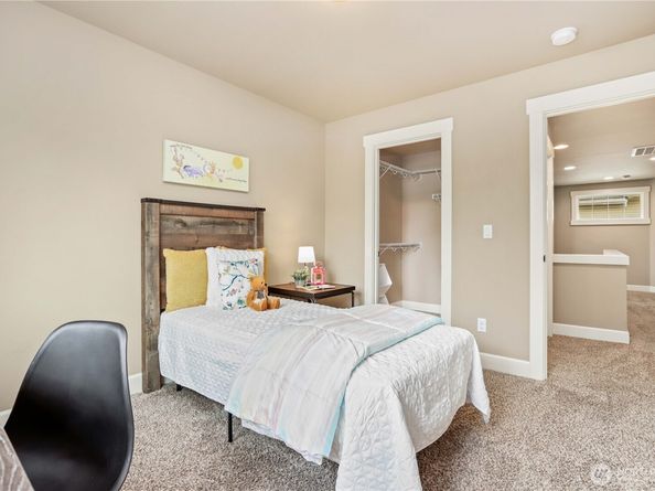 16300 270th Place NE, Duvall WA 98019