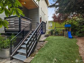 4050 34th Avenue S, Seattle WA 98118