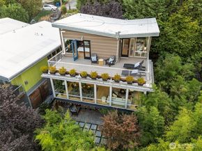 4050 34th Avenue S, Seattle WA 98118