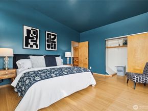 4050 34th Avenue S, Seattle WA 98118