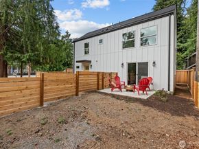 1540 NE 113th Street, Seattle WA 98125