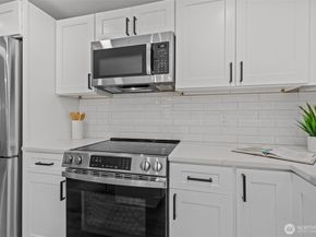1540 NE 113th Street, Seattle WA 98125