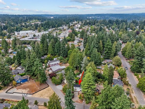 1540 NE 113th Street, Seattle WA 98125