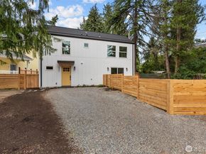 1540 NE 113th Street, Seattle WA 98125