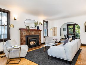 2520 Warren Avenue N, Seattle WA 98109