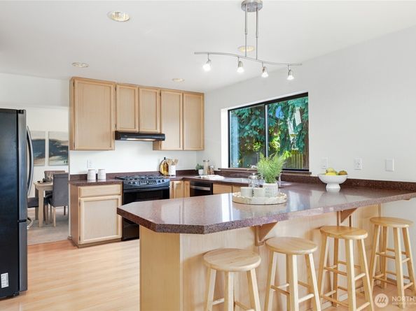 1307 SW 160th Street, Burien WA 98166