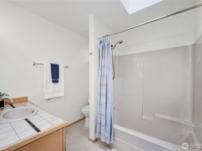 1307 SW 160th Street, Burien WA 98166