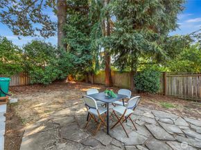 1307 SW 160th Street, Burien WA 98166