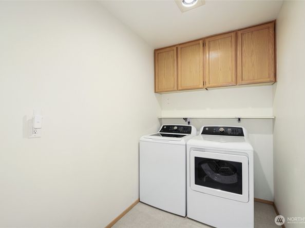 1307 SW 160th Street, Burien WA 98166