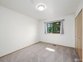 1307 SW 160th Street, Burien WA 98166