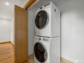 715 28th Ave S &713, Seattle WA 98144