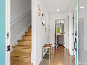 9045 Mary Avenue NW D, Seattle WA 98117