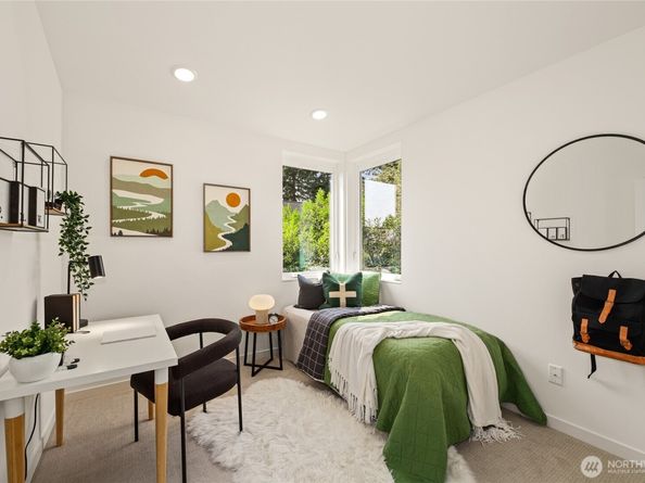 12037 C Fremont Avenue N 3, Seattle WA 98133
