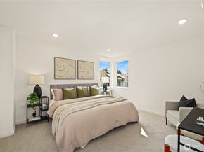 12037 C Fremont Avenue N 3, Seattle WA 98133