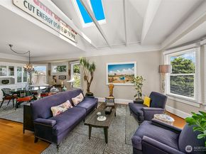 1714 E Highland Drive 1714, Seattle WA 98112