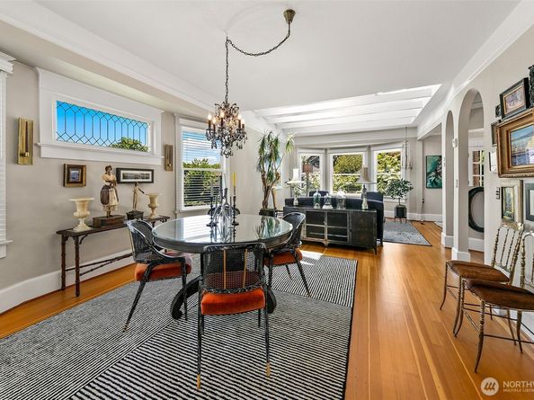 1714 E Highland Drive 1714, Seattle WA 98112