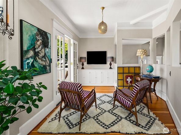 1714 E Highland Drive 1714, Seattle WA 98112