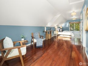 1629 22nd Avenue, Seattle WA 98122