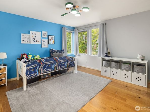 3344 E Republican Street, Seattle WA 98112