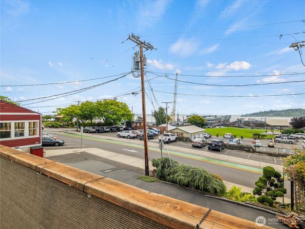 25825 Washington Boulevard NE, Kingston WA 98346