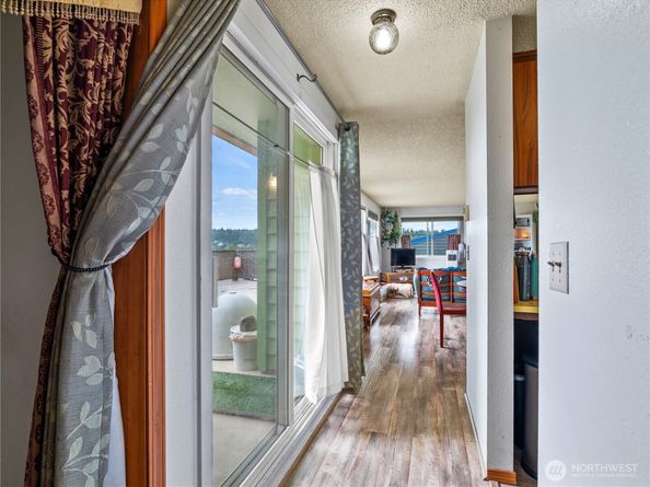 25825 Washington Boulevard NE, Kingston WA 98346